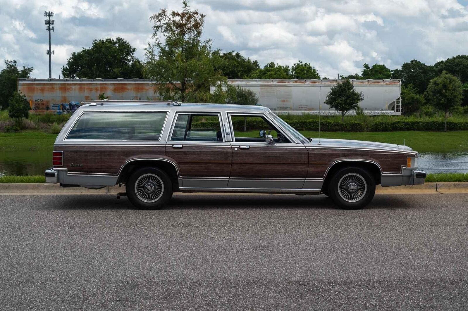 Mercury-Grand-Marquis-1987-6