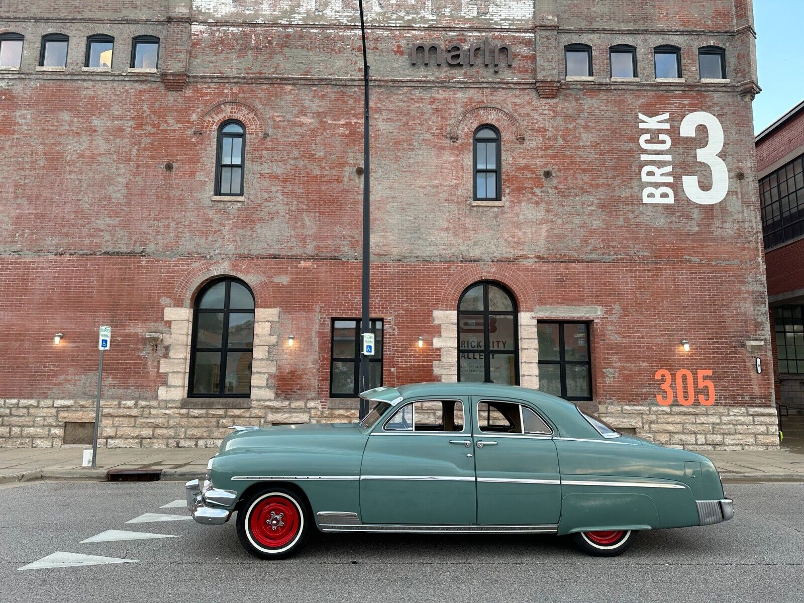 Mercury-Mercury-Eight-Coupe-1951-1