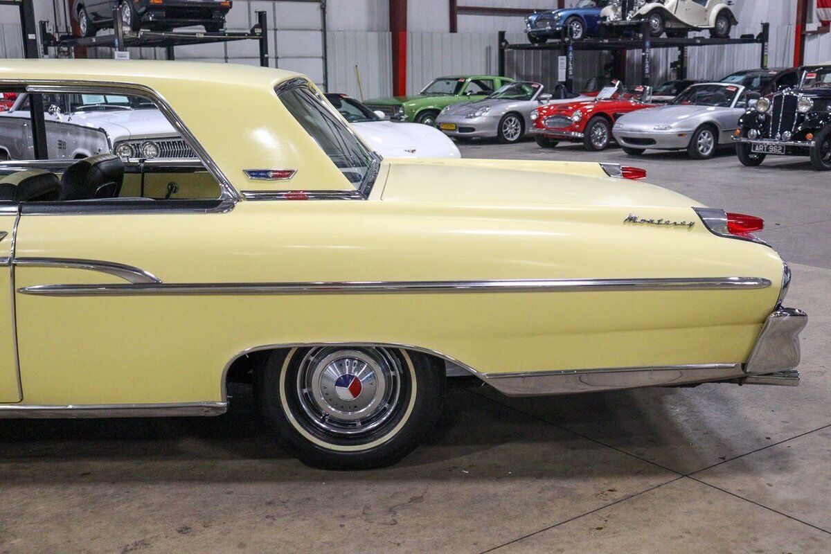 Mercury-Monterey-Coupe-1962-3