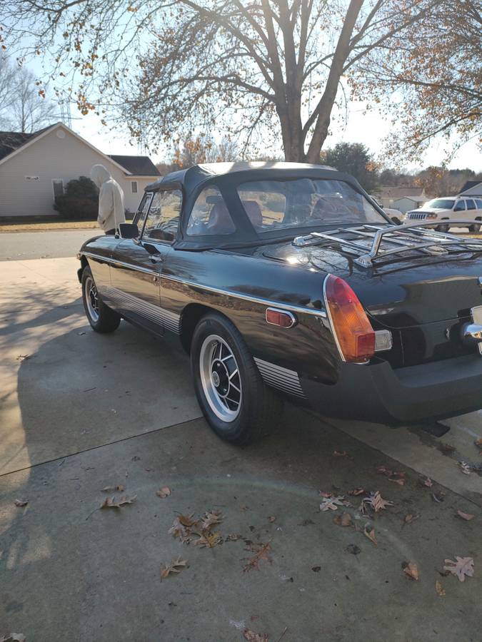 Mg-B-convertible-1980-3