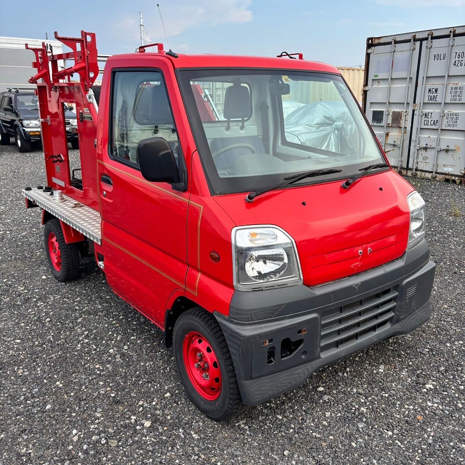 Mitsubishi-Fuso-MINICAB-1900-4