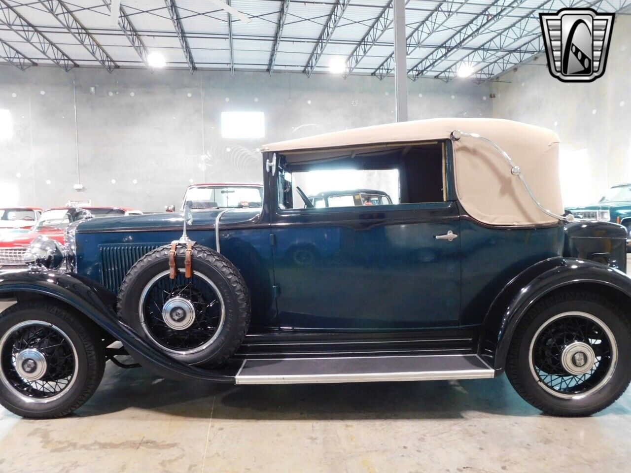 Nash-881-Convertible-Cabriolet-1931-6