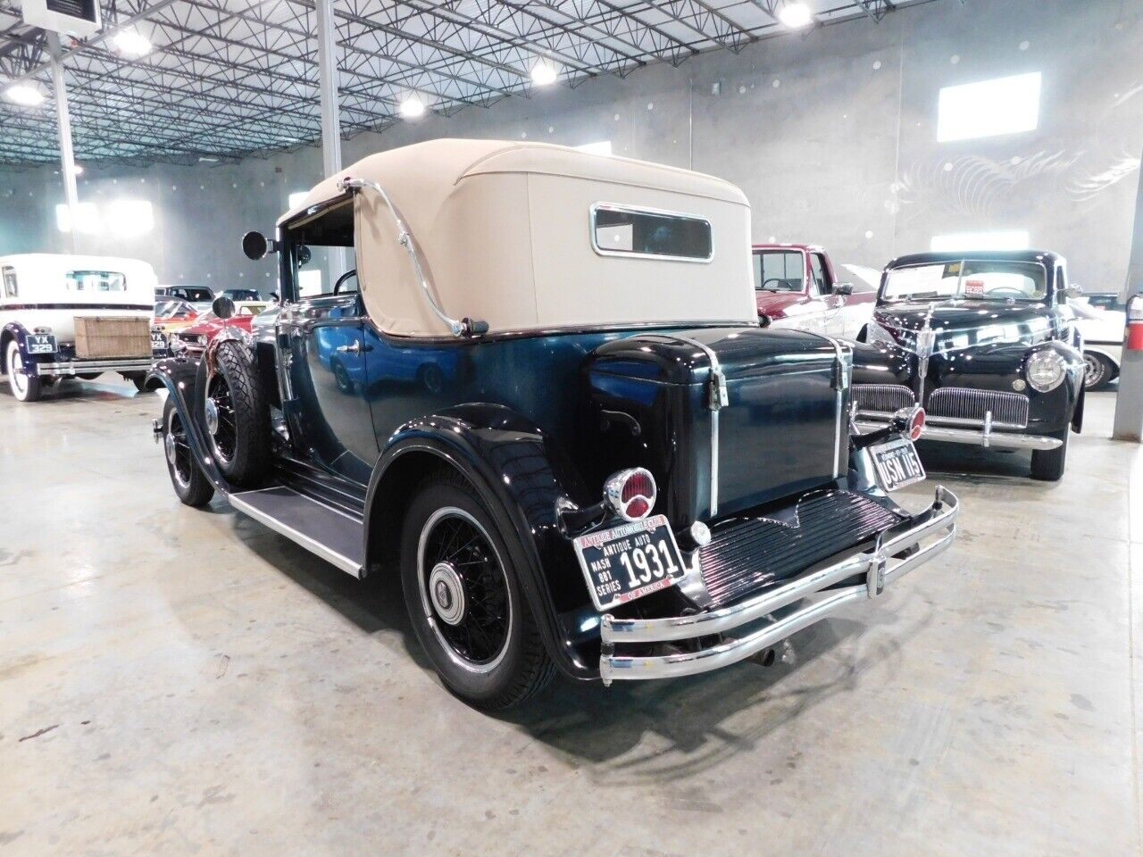 Nash-881-Convertible-Cabriolet-1931-8