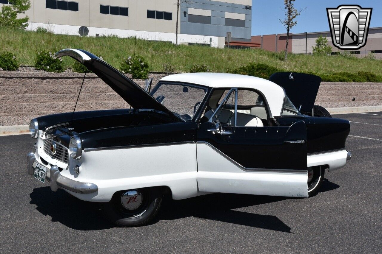 Nash-Metropolitan-Coupe-1960-10