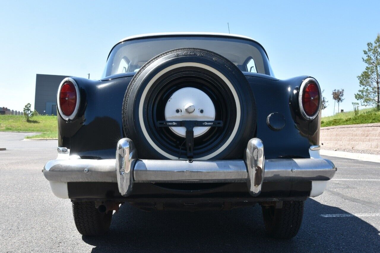 Nash-Metropolitan-Coupe-1960-5