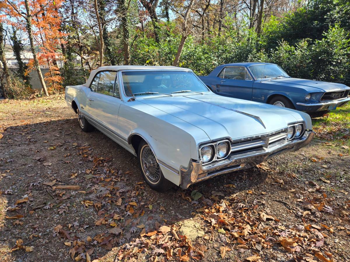 Oldsmobile-1966-1