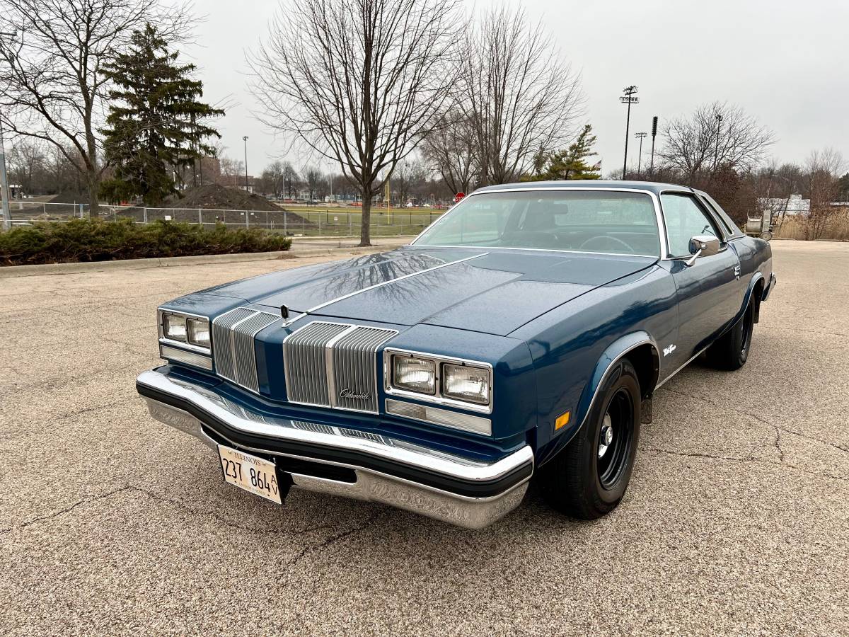 Oldsmobile-1976-2