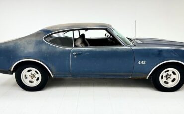 Oldsmobile-442-1969-5