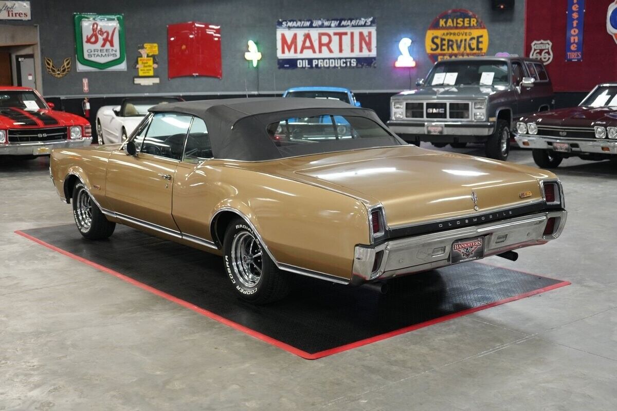 Oldsmobile-442-Cabriolet-1967-12