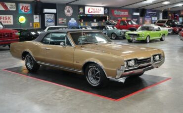 Oldsmobile-442-Cabriolet-1967-16