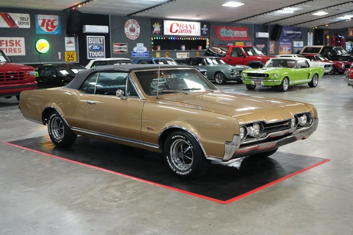 Oldsmobile-442-Cabriolet-1967-16