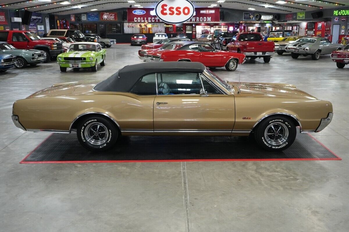 Oldsmobile-442-Cabriolet-1967-23