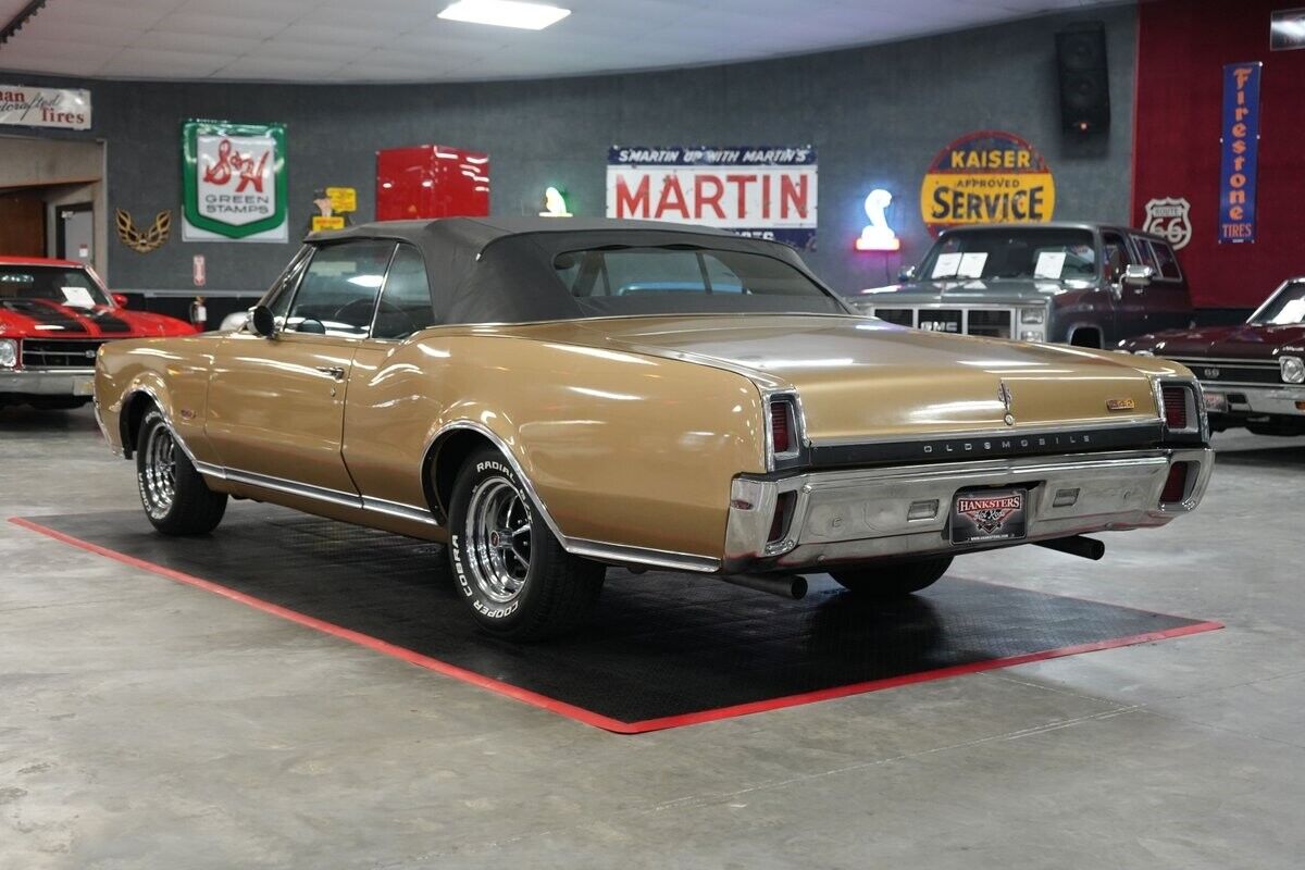 Oldsmobile-442-Cabriolet-1967-28