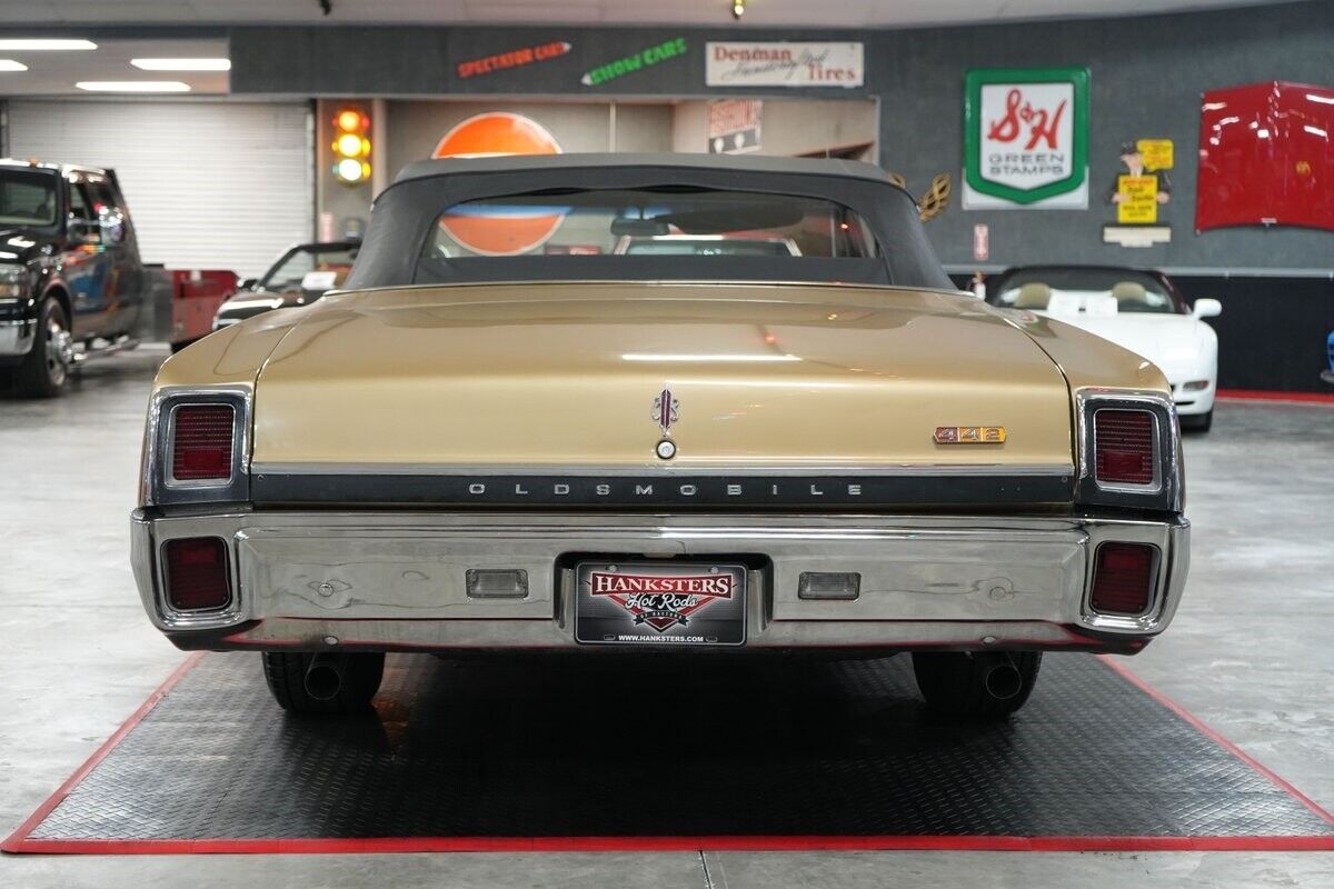 Oldsmobile-442-Cabriolet-1967-29