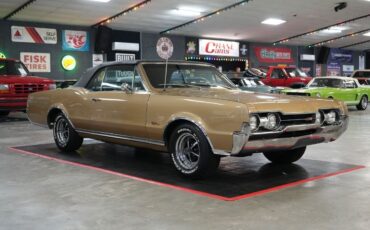 Oldsmobile-442-Cabriolet-1967-32