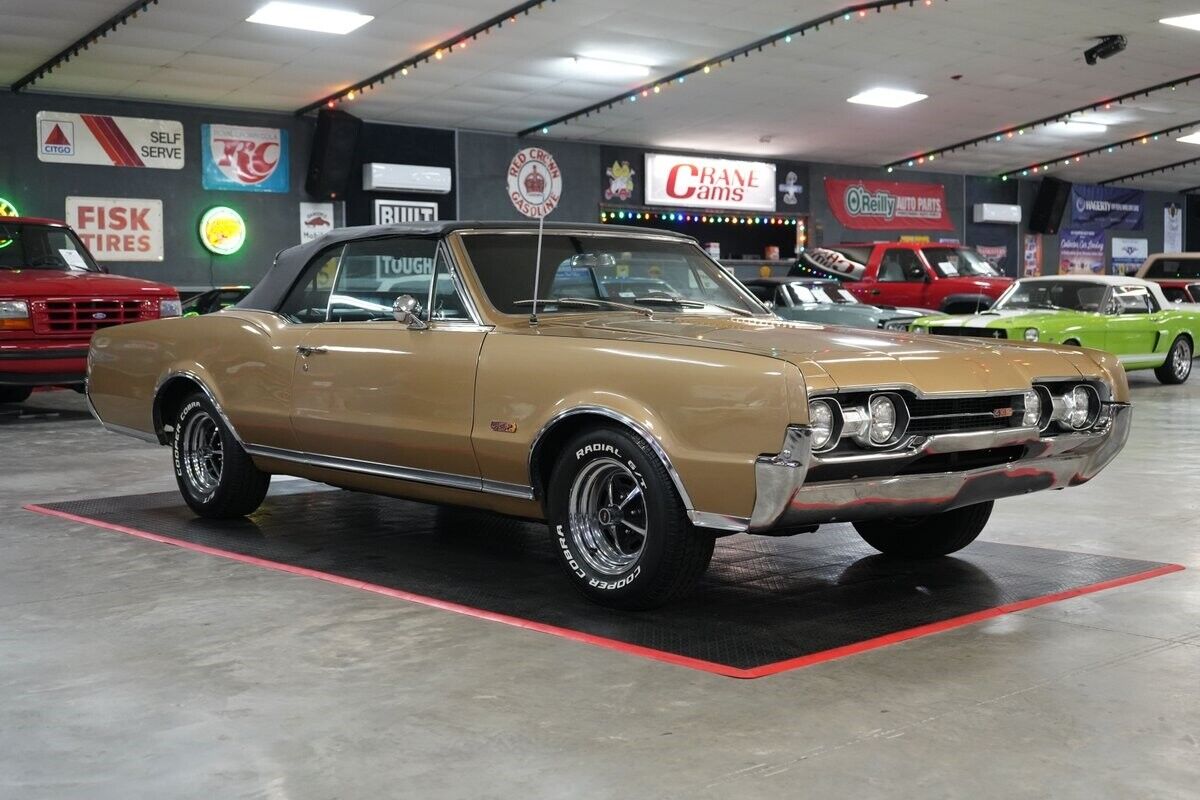 Oldsmobile-442-Cabriolet-1967-32