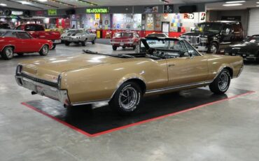 Oldsmobile-442-Cabriolet-1967-5