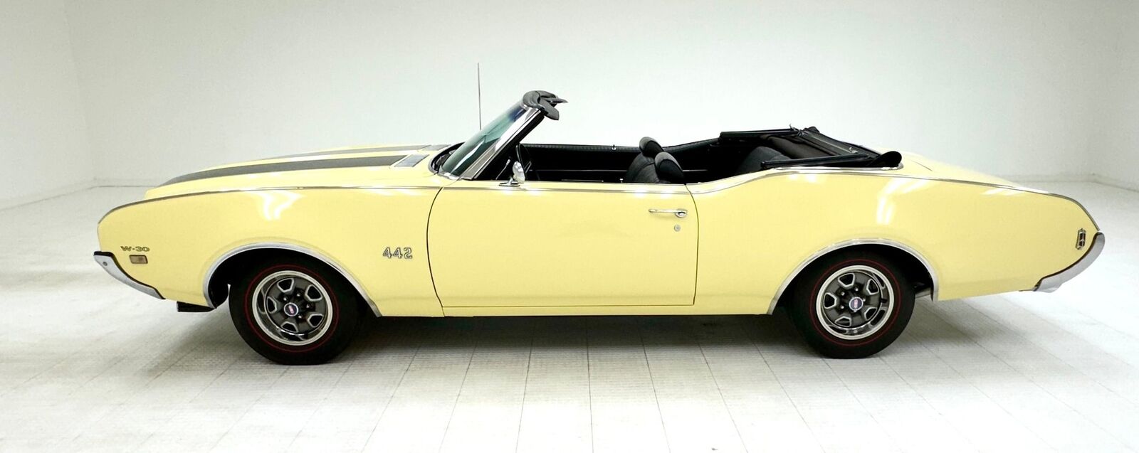 Oldsmobile-442-Cabriolet-1969-3