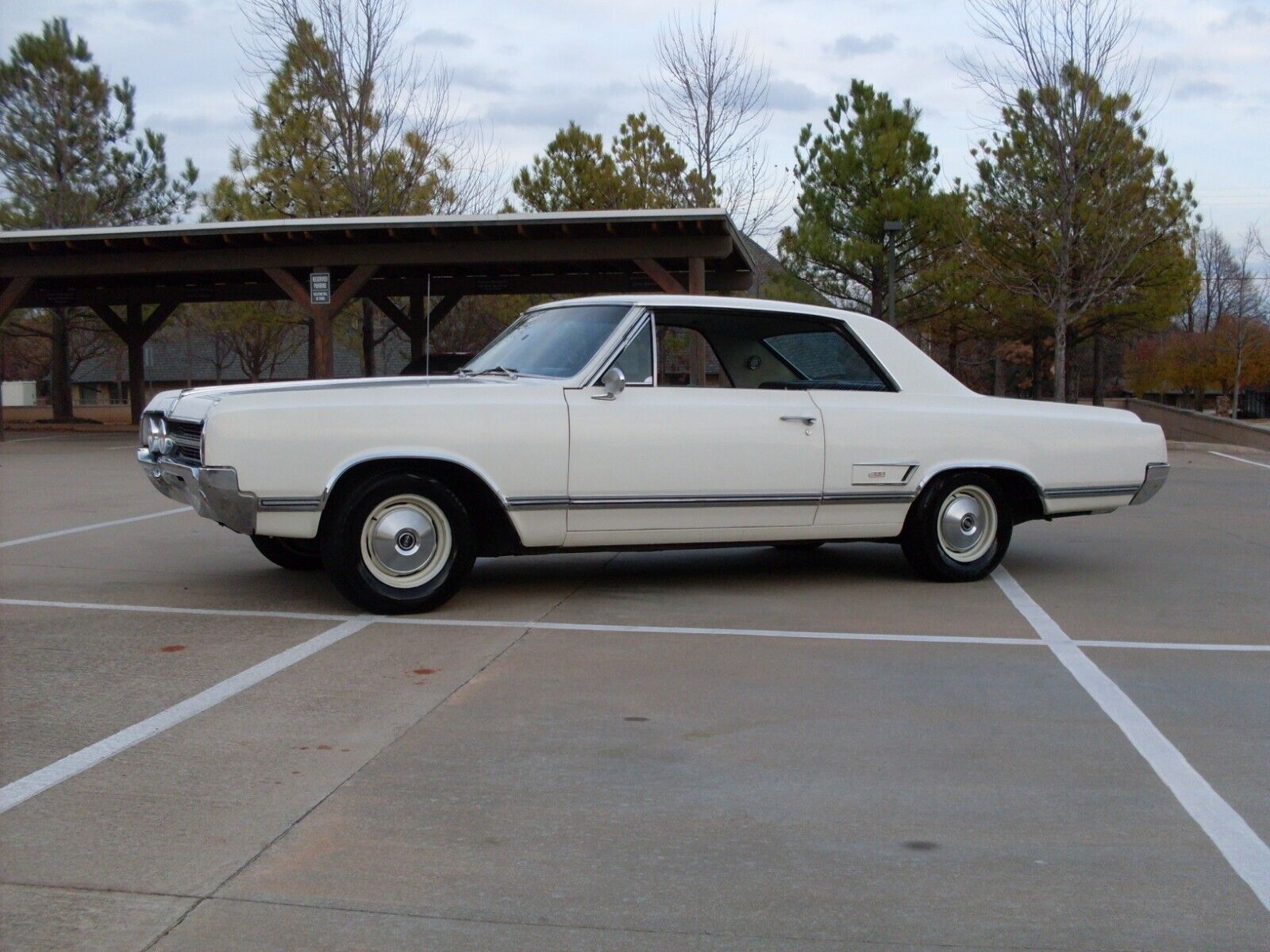 Oldsmobile-442-Coupe-1965-2