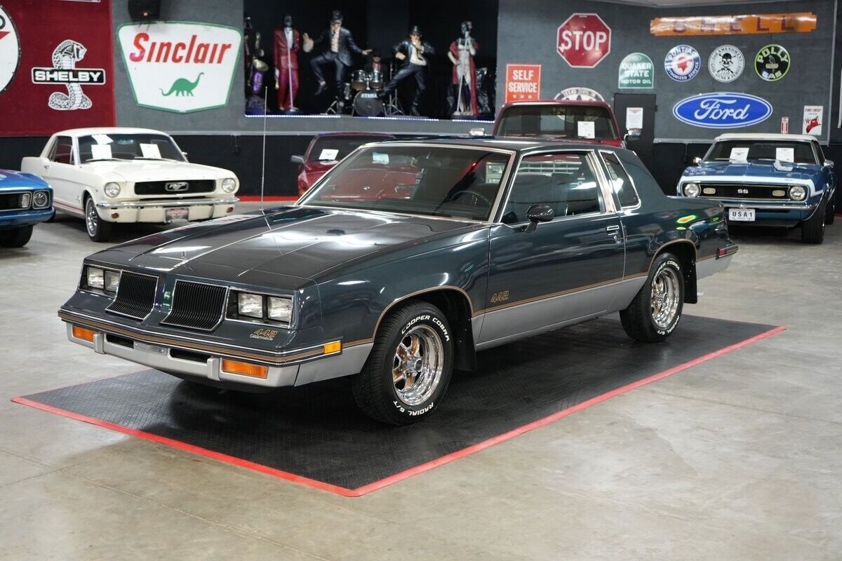 Oldsmobile-442-Coupe-1986-1