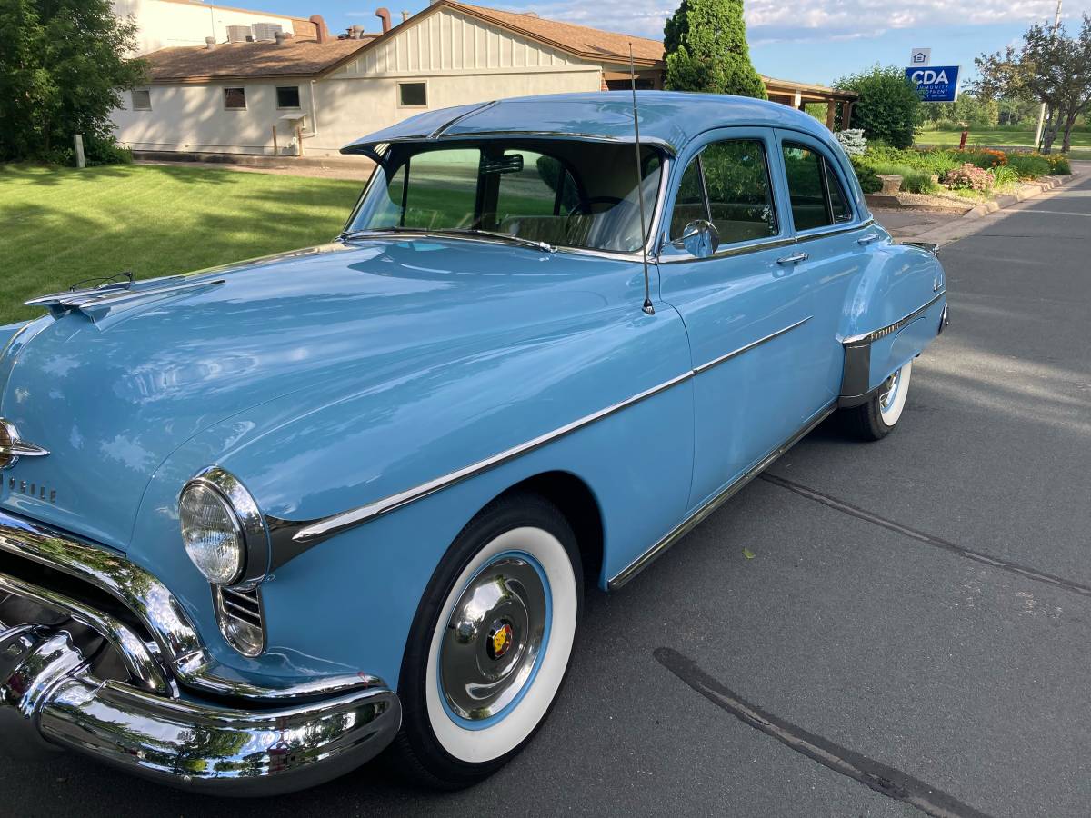 Oldsmobile-88-1950-3