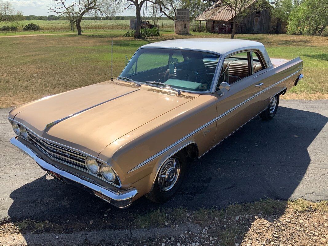 Oldsmobile Cutlass  1963 à vendre