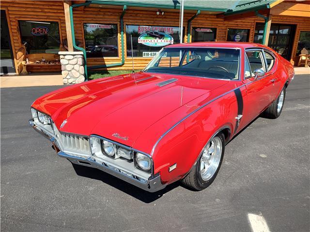 Oldsmobile-Cutlass-1968-1