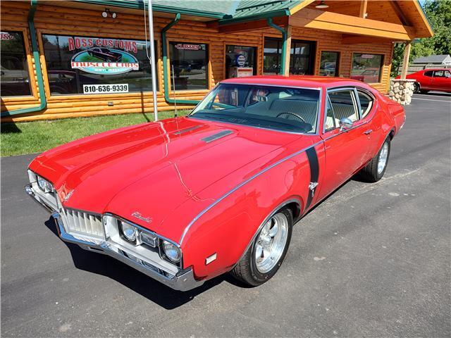 Oldsmobile-Cutlass-1968-2