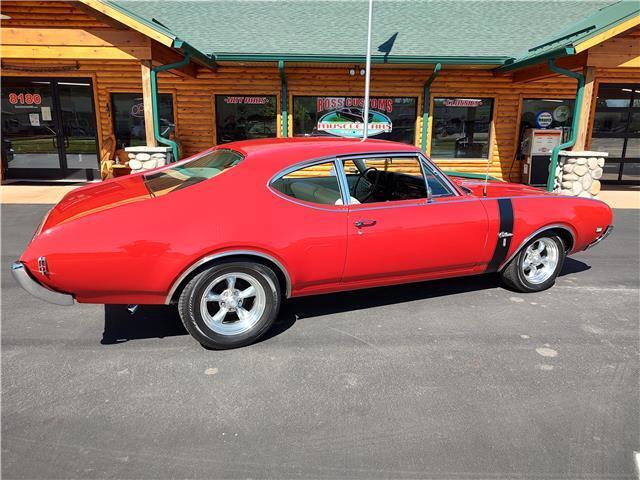 Oldsmobile-Cutlass-1968-20