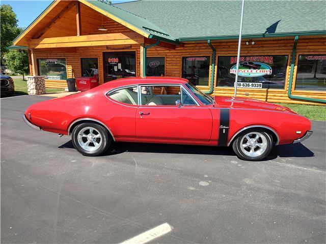 Oldsmobile-Cutlass-1968-23