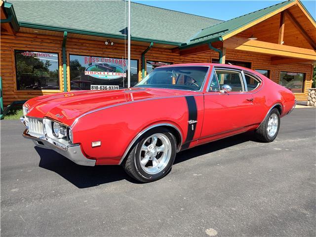 Oldsmobile-Cutlass-1968-4