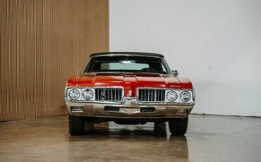 Oldsmobile-Cutlass-1969-3