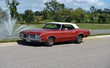 Oldsmobile-Cutlass-1970-10