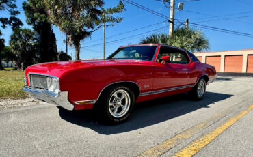 Oldsmobile Cutlass  year1}