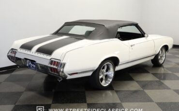 Oldsmobile-Cutlass-1971-10