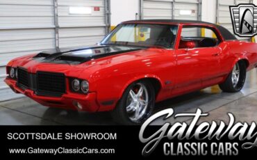 Oldsmobile Cutlass  year1}