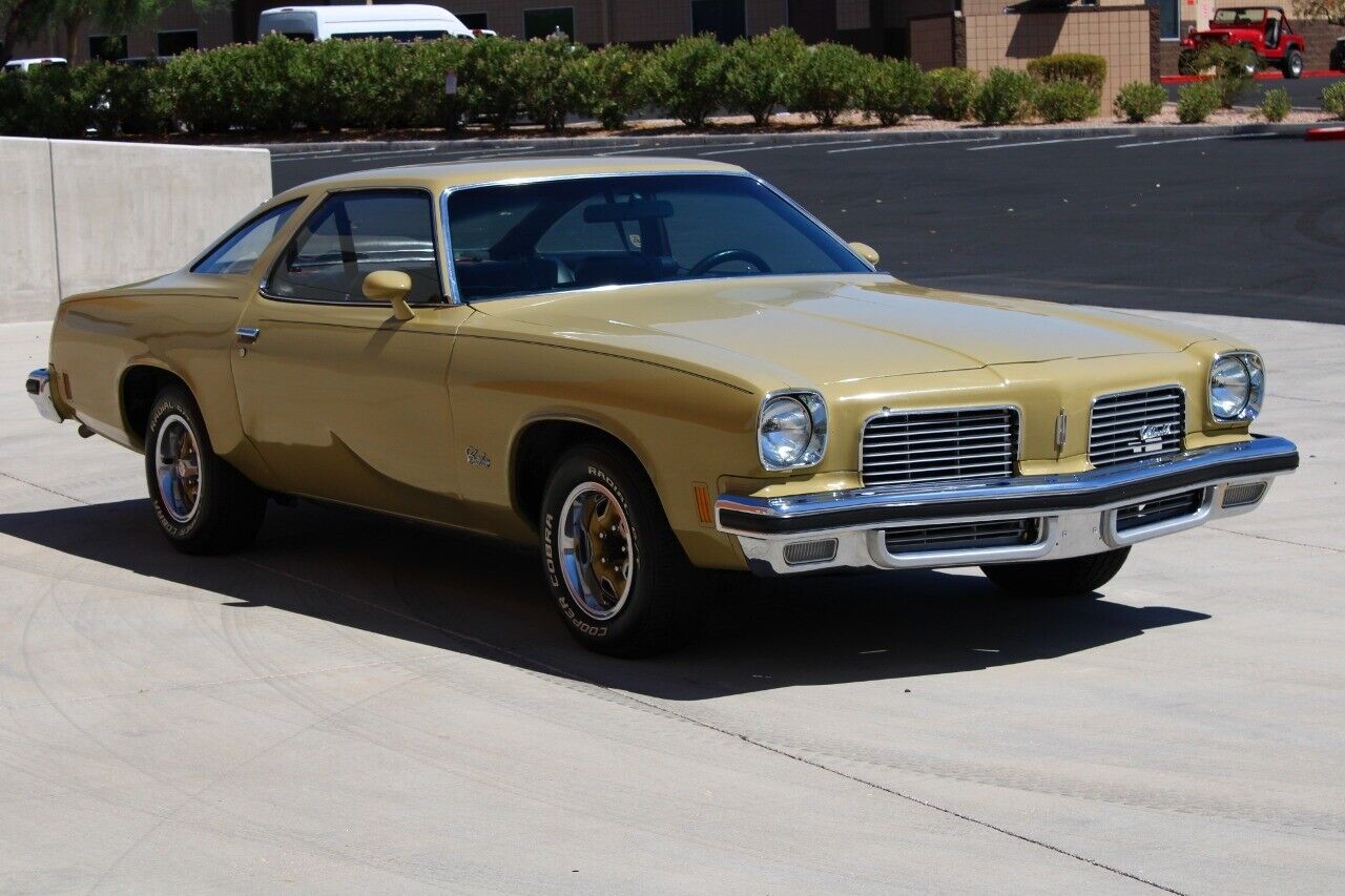 Oldsmobile-Cutlass-1974-5