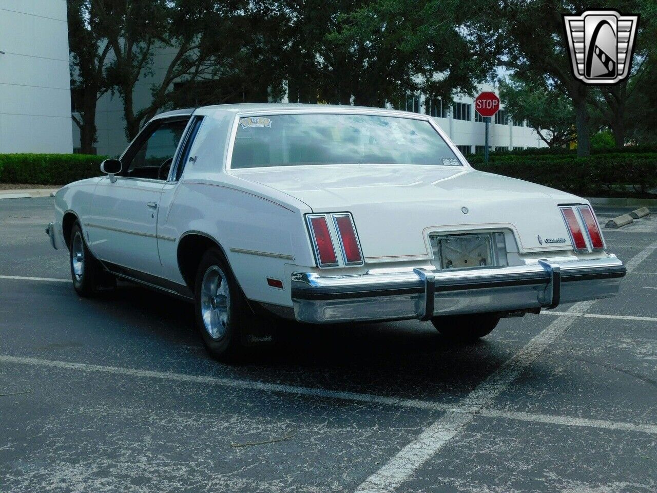 Oldsmobile-Cutlass-1980-4