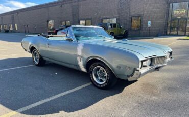 Oldsmobile-Cutlass-Cabriolet-1968-9