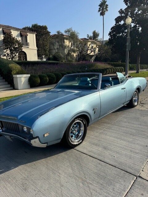 Oldsmobile-Cutlass-Cabriolet-1969-2