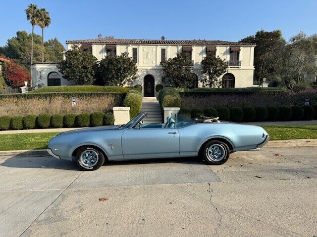 Oldsmobile-Cutlass-Cabriolet-1969-20