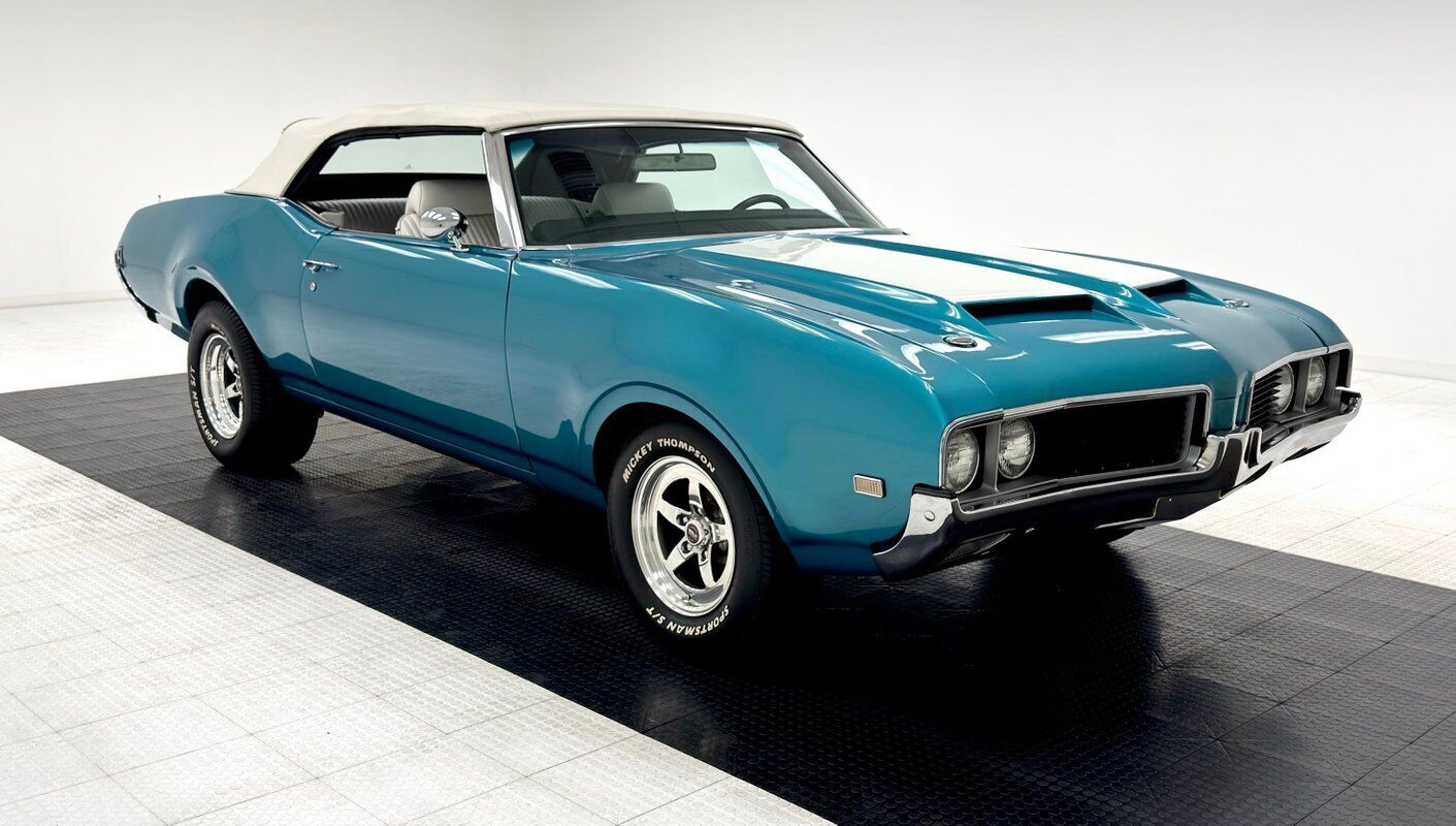 Oldsmobile-Cutlass-Cabriolet-1969-9