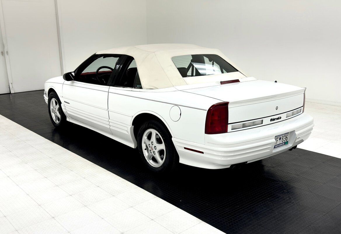 Oldsmobile-Cutlass-Cabriolet-1994-4