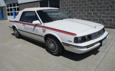 Oldsmobile-Cutlass-Ciera-Indy-500-Festival-Parade-Car-1985-2