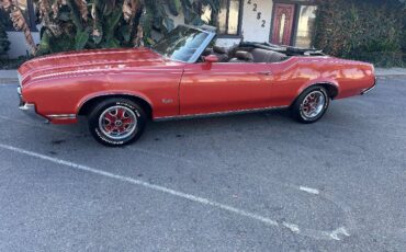 Oldsmobile-Cutlass-convertible-1972