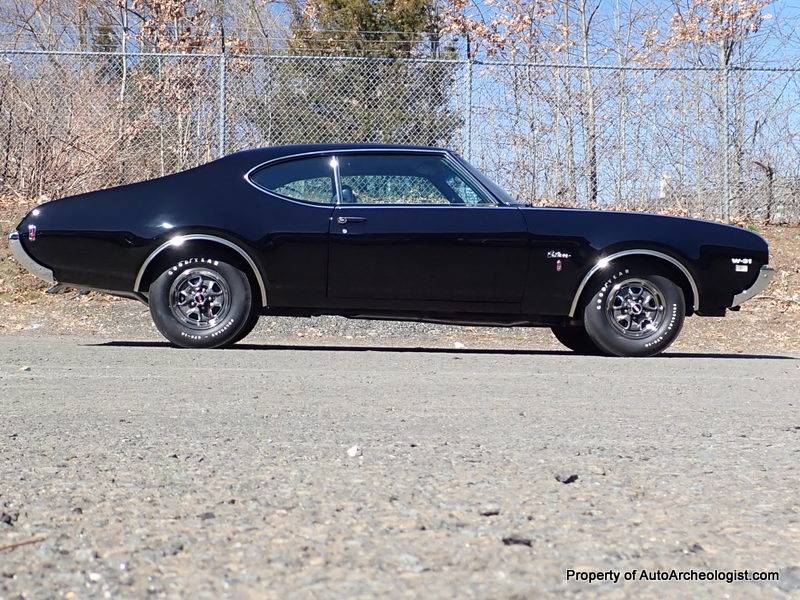 Oldsmobile-Cutlass-s-holiday-coupe-w31-1969-6