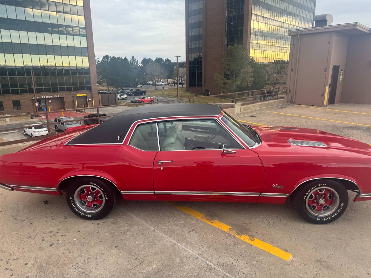 Oldsmobile-Cutlass-supreme-1971-1