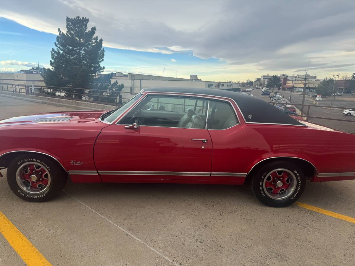 Oldsmobile-Cutlass-supreme-1971-3