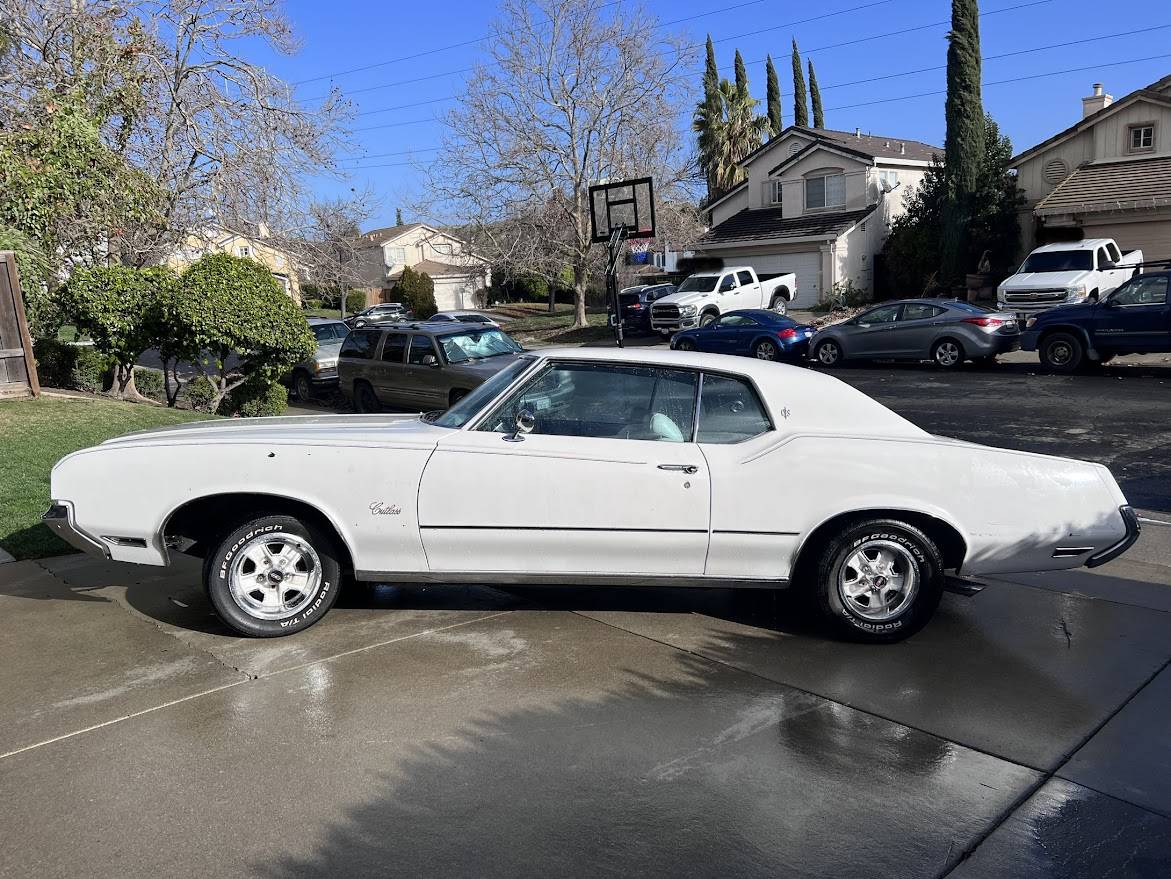 Oldsmobile-Cutlass-supreme-1972-23