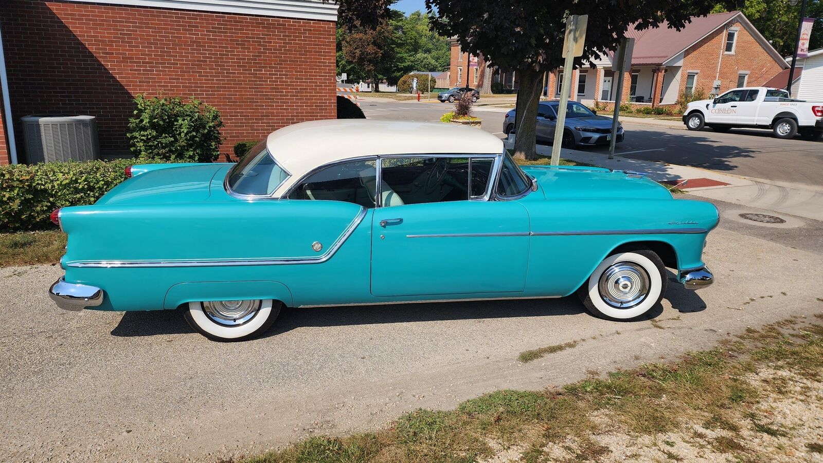 Oldsmobile-Eighty-Eight-1954-14